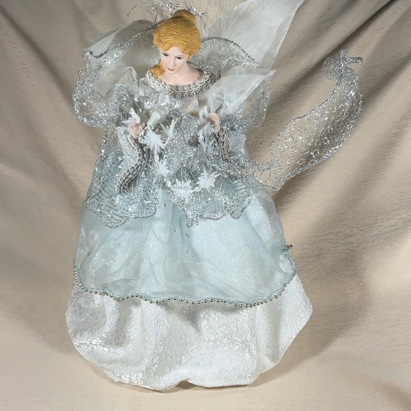 14” Porcelain Angel Fiber Optic Tree Topper-missing cord - Picture 13 of 13